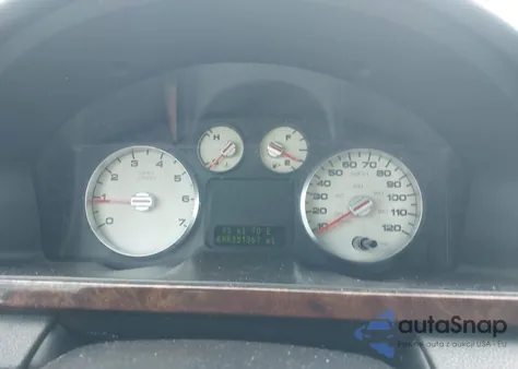 2005 Ford Five Hundred Limited z USA, uszkodzony, nr VIN 1FAHP25155G154820